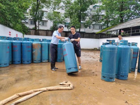 眾志成城 全力打贏抗洪搶險保衛(wèi)戰(zhàn)